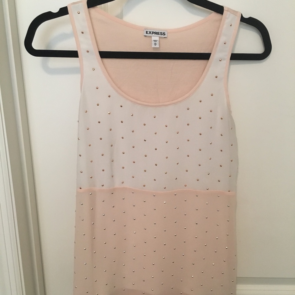 Express pink, sparkled tank